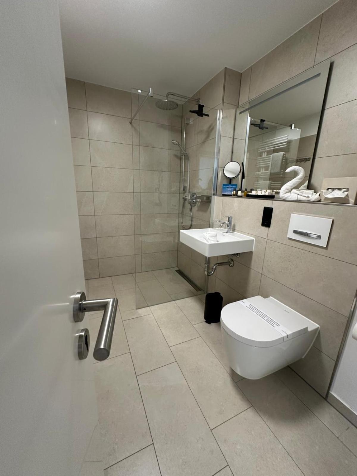Sandbank Hotel & Appartements Lubmin Kültér fotó